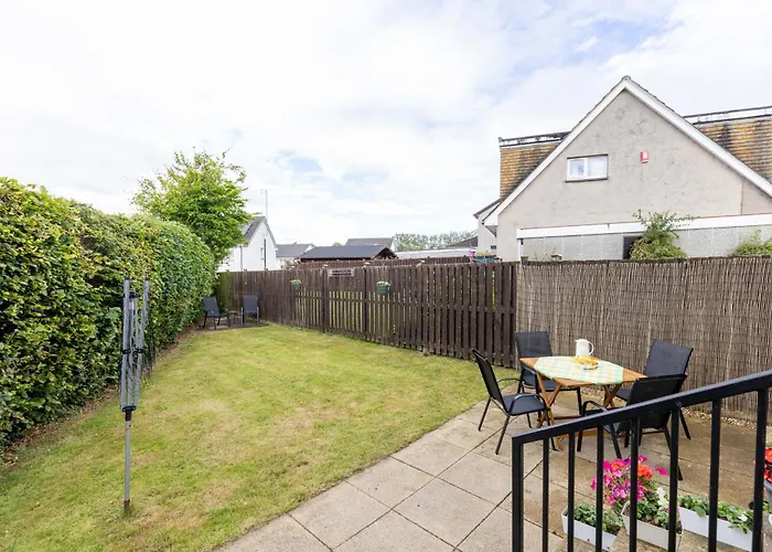 Family Home Inverkeithing Ideal For Edinburgh, Dunfermline & St Andrews 3 Bedrooms