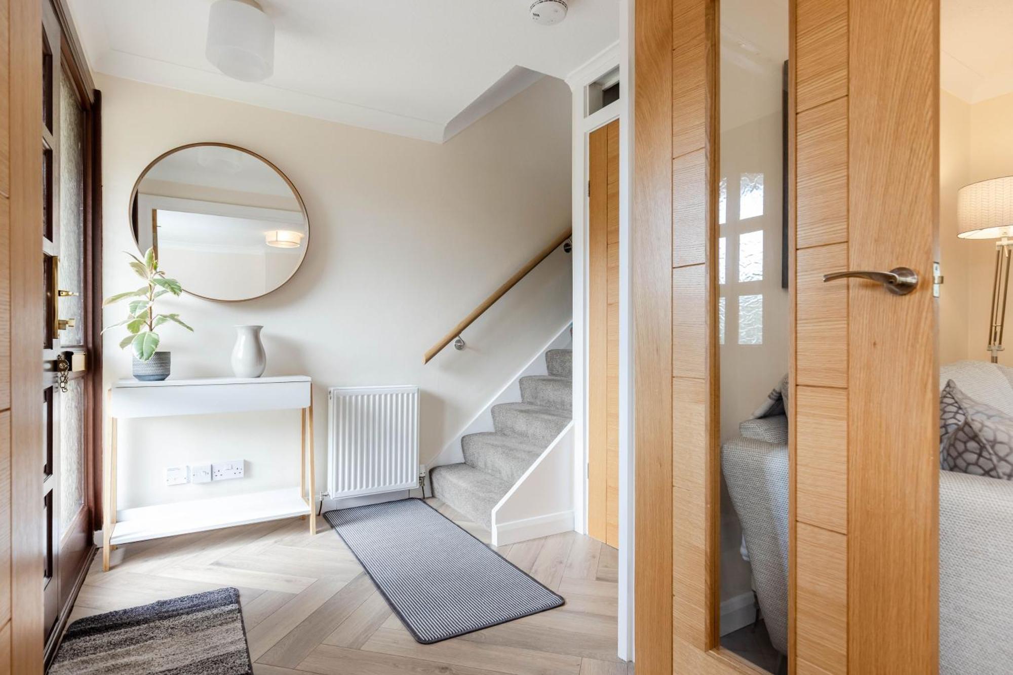 Holiday home Family Ideal For Edinburgh, Dunfermline & St Andrews 3 Bedrooms Inverkeithing
