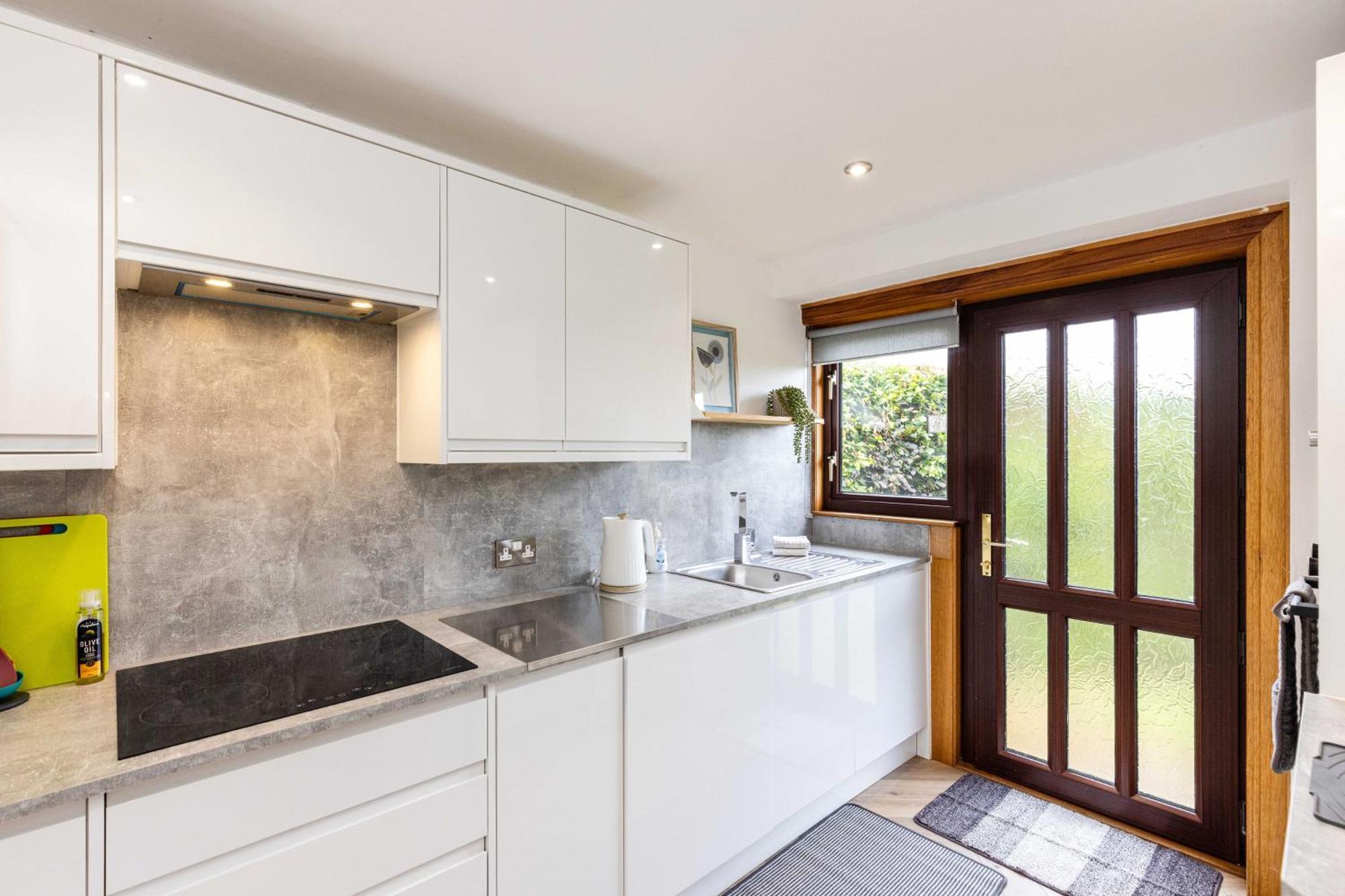 Family Ideal For Edinburgh, Dunfermline & St Andrews 3 Bedrooms Holiday home